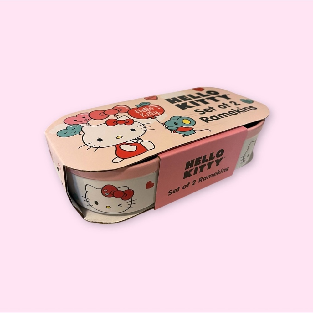 Hello Kitty Pink and White Ramekins Set
